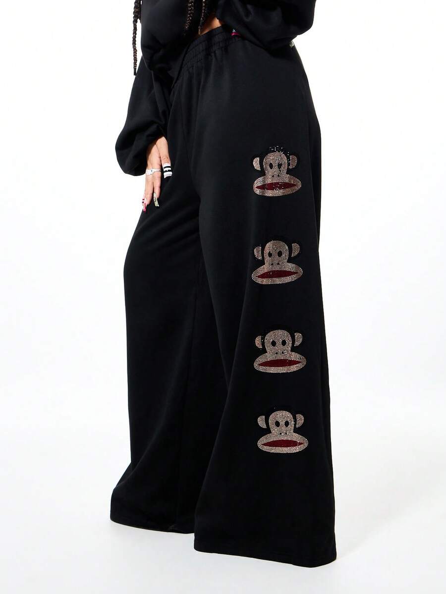 SUMWON X PAUL FRANK SUMWON WOMEN 女士宽松印花慢跑裤，黑色阔腿运动裤，水钻猴子贴花，抽绳休闲家居服 - 黑色 - 查看 1