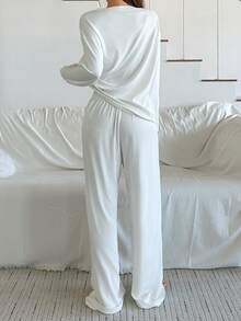 DAZY Minimalist Solid Color Soft Knit Women Pajama Set - White - View 2
