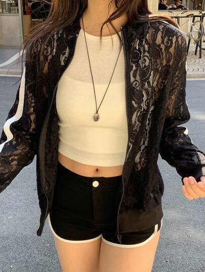 DAZY Jaqueta feminina casual de manga comprida, modelagem solta, gola redonda, tecido de renda e detalhe de fita em cor contrastante.