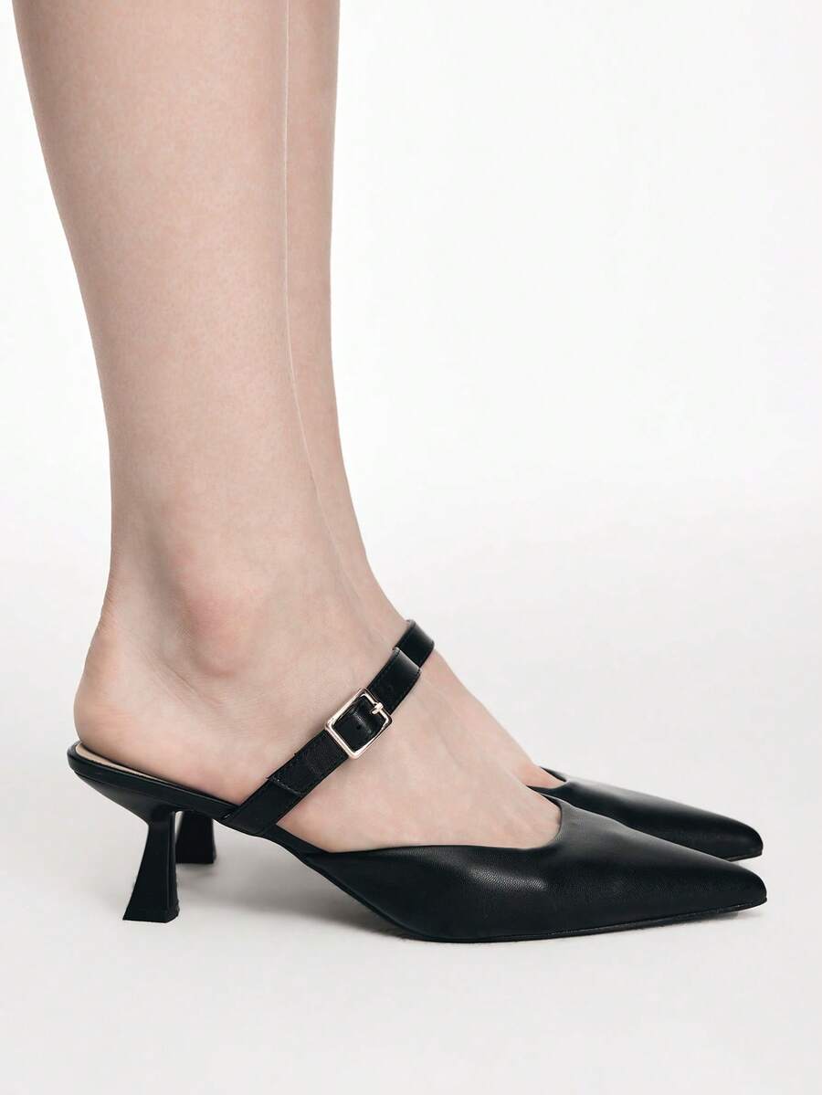 Mnmlis Women Low-Heeled Black Pointy-Toe Pumps In A Minimalist Commuter-Chic Style. - Black - View 1