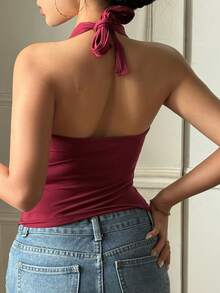 DAZY Top corto con hebilla metálica con diseño hueco en forma de corazón, camiseta sin tirantes y sin espalda, diseño de pantalón corto rojo, adecuado para festival de música, Día de San Valentín, boda, casual, playa, ajustado para conjunto de crucero de mujer - Rojo - Ver 6