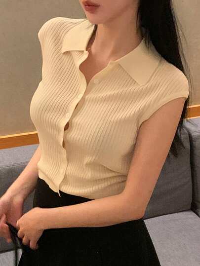 DAZY Women's Solid Ribbed Elastic Fitted Turtleneck Batwing Sleeve Casual Vacation Lightweight Knit Top, Summer