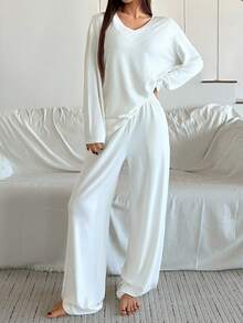 DAZY Minimalist Solid Color Soft Knit Women Pajama Set - White - View 4