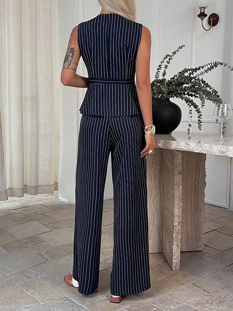 Women's Striped Collared Sleeveless Crop Top And Casual Pants 2 Pieces Set