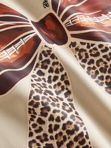 Girlism 少女蝴蝶印花T恤套装搭配豹纹阔腿裤，适合日常穿着、上学、外出就餐等场合。 - 卡其色 - 查看 4