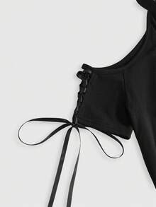 ROMWE Gothic Hollow Lace-Up Six-Pointed Star Tight Fit Women T-Shirt, Dark Summer - Black - View 4