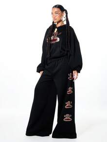 SUMWON X PAUL FRANK SUMWON WOMEN 女士宽松印花慢跑裤，黑色阔腿运动裤，水钻猴子贴花，抽绳休闲家居服 - 黑色 - 查看 3
