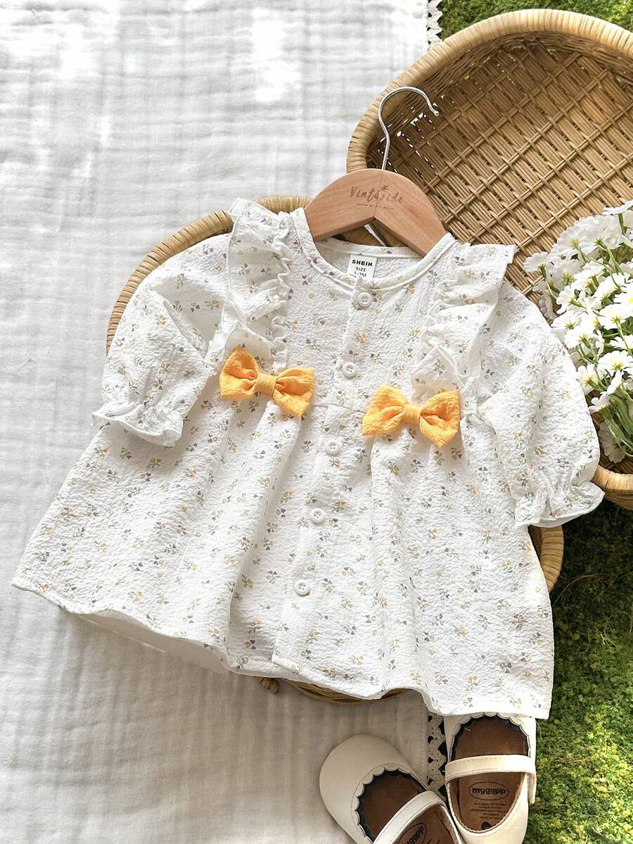 SHEIN Vintaside Kids 新生女宝宝杏色圆领荷叶边卡通樱桃印花长袖红色蝴蝶结连衣裙,优雅可爱,适合所有季节,新款 - 彩色 - 查看 1