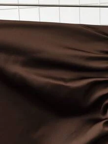 Modelyn 优雅缎面纯色褶皱半身裙 - 咖啡棕 - 查看 3