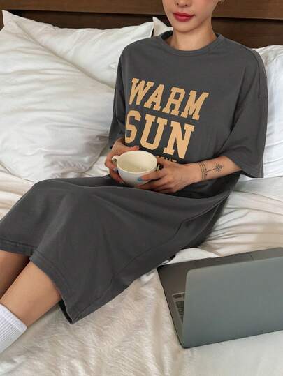 DAZY 宽松英伦印花短袖睡袍，女士睡衣裙