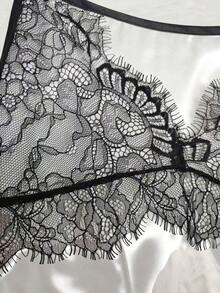 GlowEve 女士时尚优雅上衣，镂空性感蕾丝拼接吊带背心，可调节V领细肩带宽松吊带衫 - 白色 - 查看 4