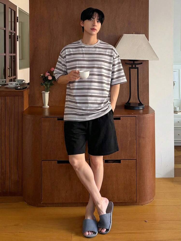 Men's Multi-Color Short Sleeve Top And Shorts Pajama Set, Summer