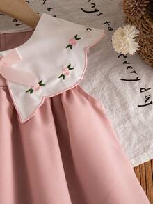 1pc Girls Cute Doll Dress, Pink Embroidered Ruffle Collar, Ribbon Bow, Loose Fit Sleeveless Backless Dress, Fashionable & Sweet, Suitable For Summer - Pink - View 5