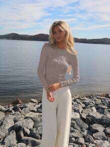 Sydney Algeri 女式简约优雅休闲学院风百搭圆领粗针织修身毛衣 - 杏色 - 查看 4