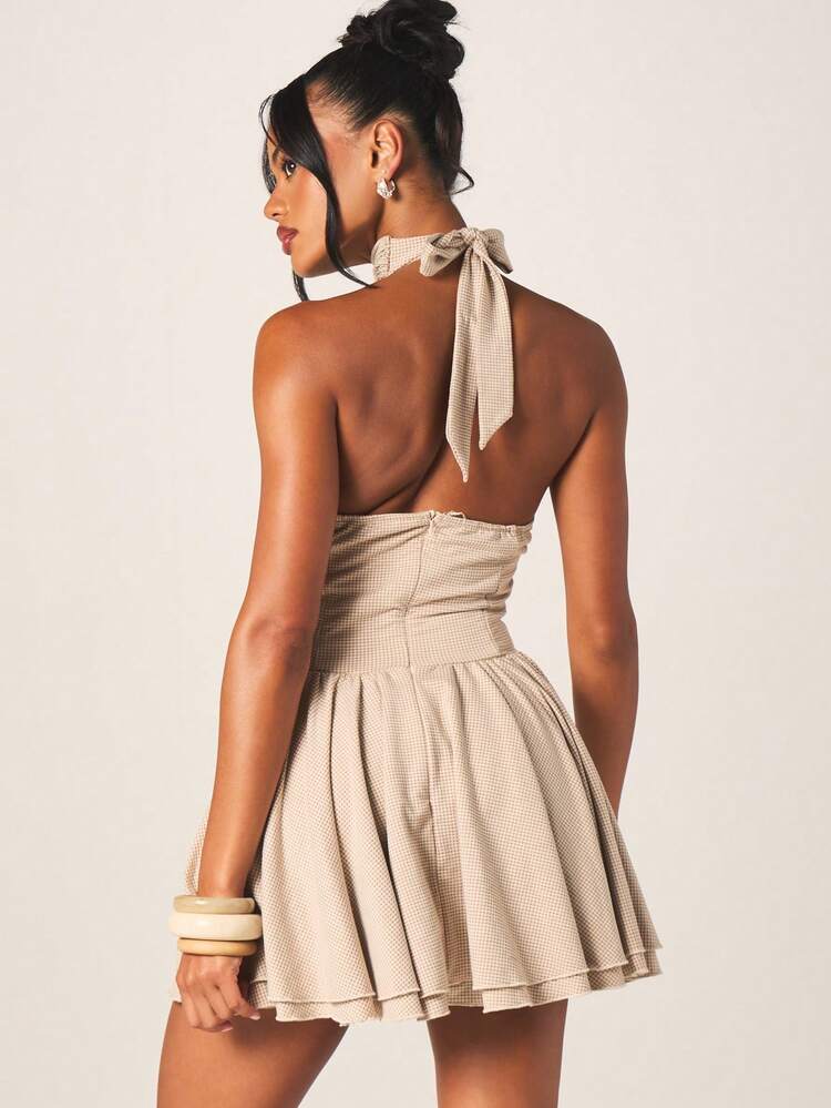 MISSGUIDED Women's Halter Neck Mini Dress With Tie Back Detail And Ruffle Hem For Party Cocktail Summer Occasions