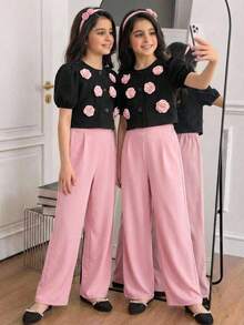 SHEIN 少女春夏休闲通勤优雅校园风纽扣印花圆领短袖上衣搭配直筒裤套装，撞色编织面料 - 粉色 - 查看 3