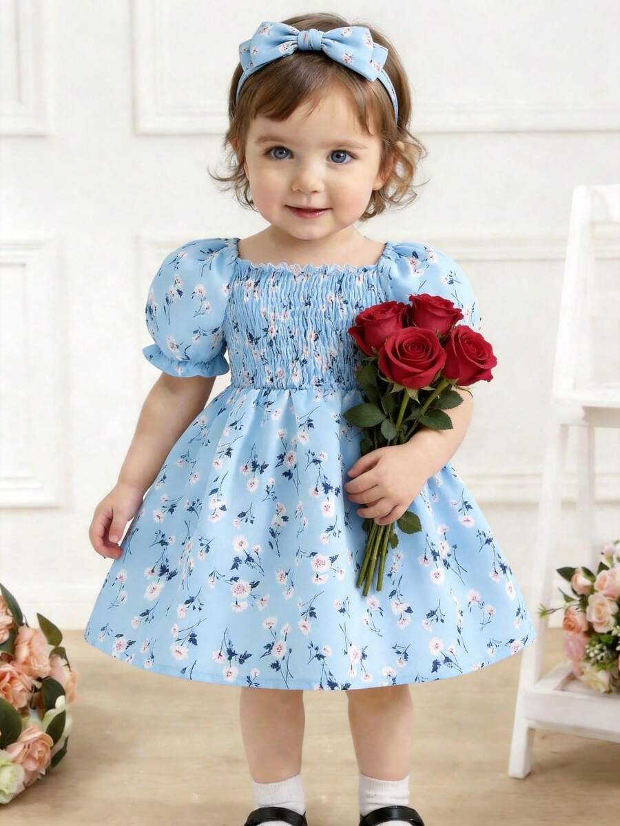 SHEIN Vestido floral dulce con cuello cuadrado y mangas abultadas, estilo vacacional para niñas bebé, verano - Azul - Ver 1