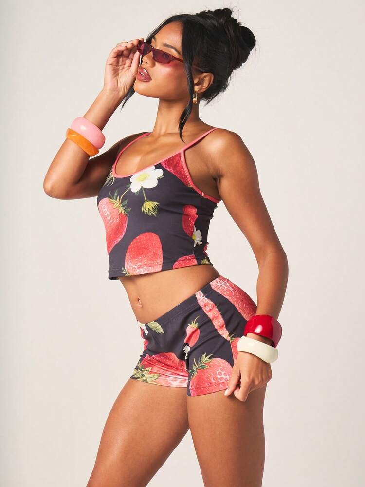MISSGUIDED Women's Strawberry Print Two Piece Co-Ord Set Crop Cami Tank Top And Shorts Summer Fruit Pattern Casual Outfit