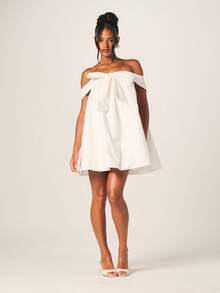 MISSGUIDED Off Shoulder Bardot Mini Dress With Tie Front Detail And Flowing Silhouette For Summer Parties Cocktail Events - White - View 4