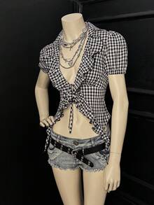 EgrlEra Y2K休闲朋克风荷叶边系带格子衬衫（女款） - 黑與白 - 查看 6