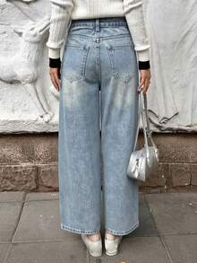 DAZY 西部牛仔风做旧水洗直筒九分牛仔裤，适合秋冬季女士休闲穿着 - 淺色水洗藍 - 查看 2