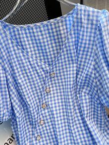 GlowEve CURVE 大码女式新款V领优雅休闲裹身系带不对称下摆格子泡泡袖短袖衬衫 - 彩色 - 查看 5