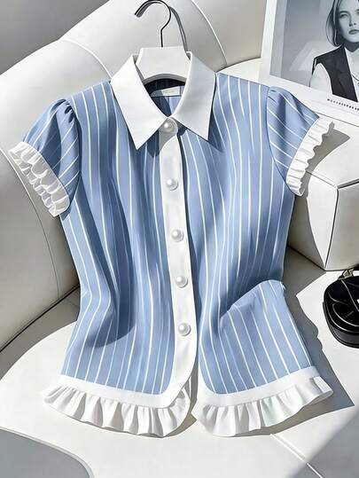 GlowEve 蓝白条纹撞色仿珍珠纽扣荷叶边下摆短袖衬衫