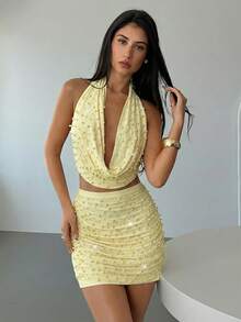 Aloruh Bộ đồ nữ mùa xuân/hè mới về, màu vàng nhạt trơn, gồm áo hai dây cổ khoét sâu gợi cảm và chân váy ngắn cạp thấp đính hạt, trang phục dự tiệc/đám cưới. - Vàng nhạt - Xem 3