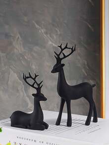 2 pezzi di cervi in resina di lusso stile nordico per decorare il soggiorno, la camera da letto, il mobile TV, il mobile bar. Sculture di cervi, ornamenti di cervi neri e accessori decorativi per le vacanze - multicolore - Visualizzare 5