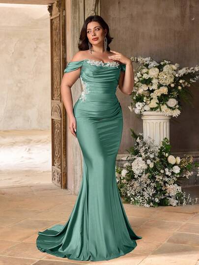 Aureia Plus Size Elegant Luxurious Yellow Sequin Patchwork Mesh Off-Shoulder Flare Sleeve Fitted A-Line Hem Dress, Suitable For Evening Party, Singles Party, Date, Ball, Holiday, Wedding Guest