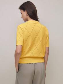 BizChic Suéter de mujer de malla de diamante con cuello polo amarillo, hecho de hilo sedoso antipelusas, adecuado para múltiples ocasiones: oficina, formal, elegante, urbano, casual, romántico, Y2K, retro de los 90, fiesta, graduación, invitado de boda, dama de honor, anfitriona, salida, social, cita, fiesta, concierto, ceremonia de graduación, brunch, aeropuerto - Amarillo - Ver 3