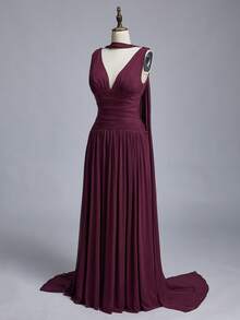 Elitara Elitara Elegant Burgundy Glossy Mesh V-Neck Ruched Super Flared A-Line Skirt (Detachable Hanging Chiffon Piece), Suitable For Dates, Singles Parties, Weddings, Events, Bridesmaid Dresses - Maroon - View 14