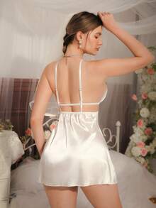 White Wedding Season Front-Clasp Gathering Satin Satin Lace Patchwork Non-Hollow Slimming Deep V Romantic Elegant Refined Ladies Nightgown - White - View 2
