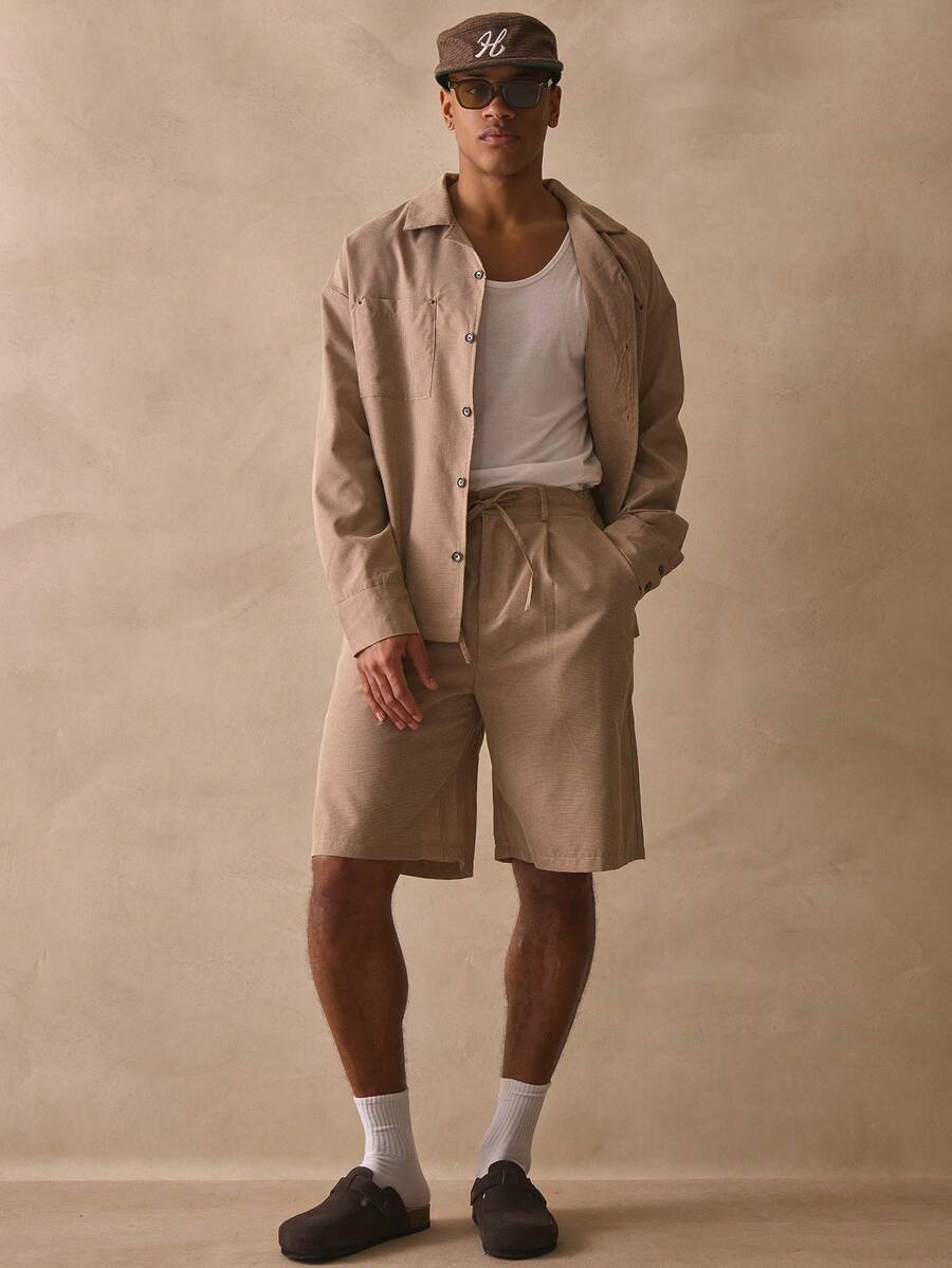 Musero 长款格纹短裤，纽扣和蕾丝搭扣细节，带腰带环，春夏必备单品 - 卡其色 - 查看 1