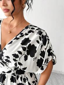 Elenzga Vestido elegante de talla grande para mujer con cuello en V, mangas cortas y cintura ceñida en línea A, adecuado para el trabajo, primavera/verano - Blanco y Negro - Ver 3