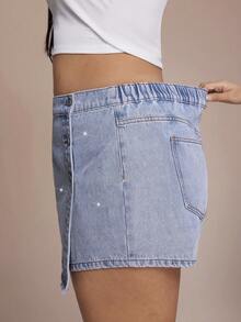 SHEIN Tall CURVE Plus Size Women's Y2K High Waist Denim Skort Light Blue Rhinestone Sparkly Wrap Mini Skirt With Shorts Casual Summer Party Outfits Plus Size Solid Color Casual Versatile Denim Shorts For Summer - Light Wash - View 5