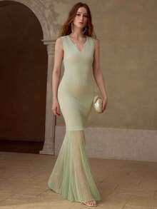 MOTF PREMIUM SPRING & SUMMER FASHION NOTCHED NECK FITTED FISHTAIL HEM SLEEVELESS SWEATER DRESS - Green - View 1