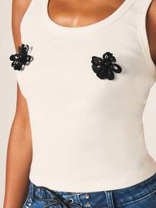 MISSGUIDED Ribbed Tank Top With Black Flower Applique Embellishments Casual Sleeveless Summer Crew Neck Basic Women Top - White - View 4