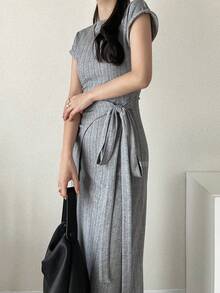 FRIFUL 女士圆领短袖连衣裙，交叉裹身裙摆，纹理面料长裙，夏季 - 灰色 - 查看 5