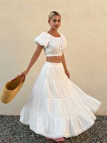 DAZY Conjunto Casual de Verão para Mulheres, Elegante Blusa com Recorte de Renda e Decote Redondo e Saia Evasê em Conjunto de 2 Peças, Conjunto de Loungewear e Shorts para Mulheres - Branco - Visão 4