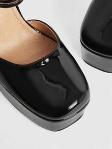 CUCCOO LuxiPop 防水厚底粗跟方头高跟鞋 - 黑色 - 查看 6