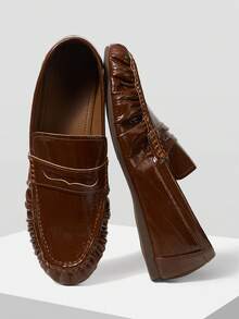 Mnmlis 英伦复古乐福鞋 女士套脚鞋 老钱风格 褶皱低跟女鞋 - 棕色 - 查看 5