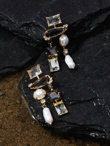 Opalesca Retro Luxury Pearl Crystal Multi-Gemstone Mixed Long Pendant Earrings, Asymmetric Earrings, Face-Slimming, European And American Fashion Accessory - Multicolor - View 4