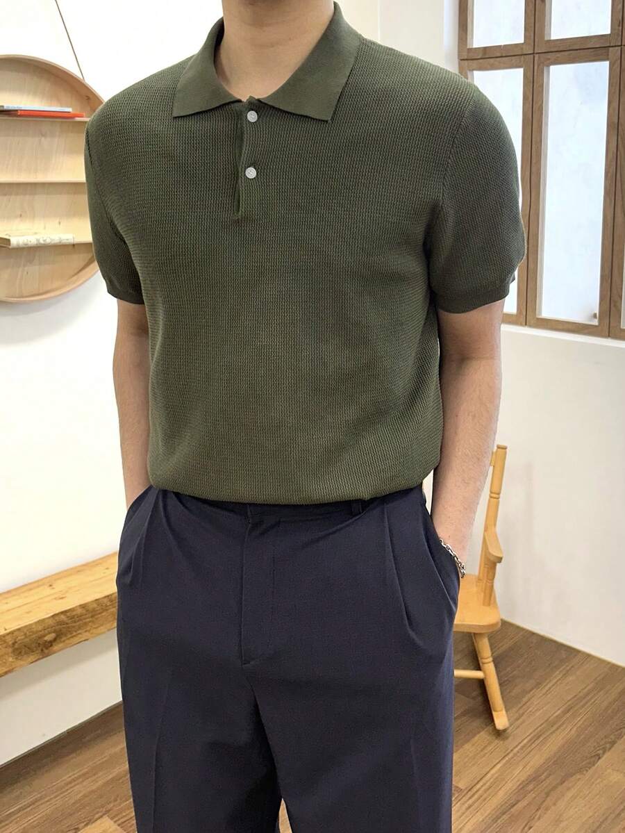 DAZY Maglia a maniche corte verde militare tinta unita scollo a V, estiva, da uomo - Verde militare - Visualizzare 1