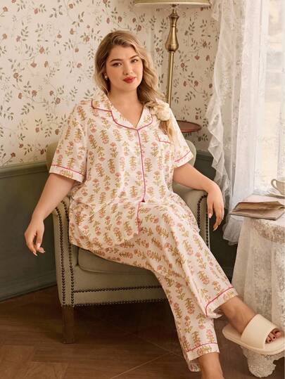 CottageSlumber 大码印花荷叶边领开衫短袖及长裤睡衣套装