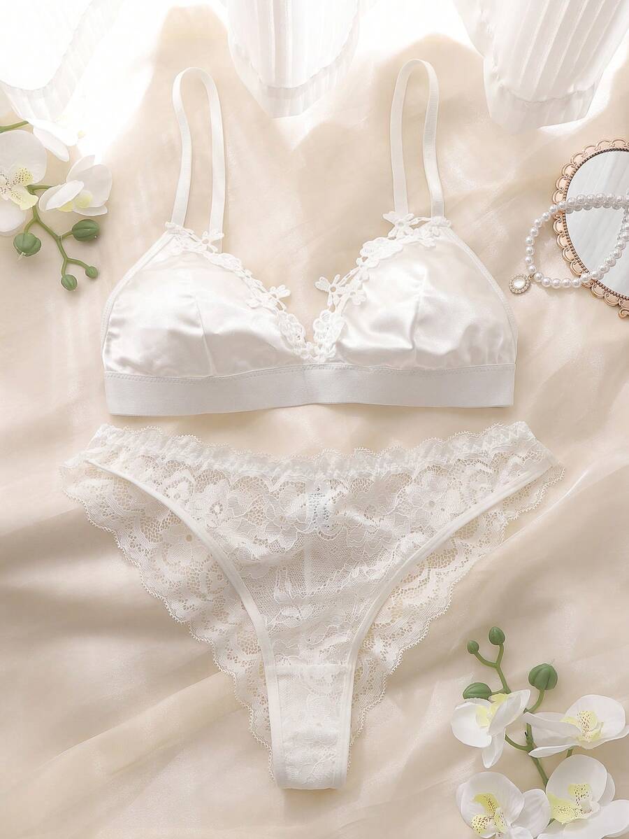 2pcs Triangular Cup Criss-Cross Back Bowknot Bohemian Romantic Comfortable Daily Women Lingerie Set - White - View 1
