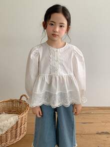 DAZY 女童春季休閒花卉刺繡泡泡袖上衣 - 白色 - 查看 2