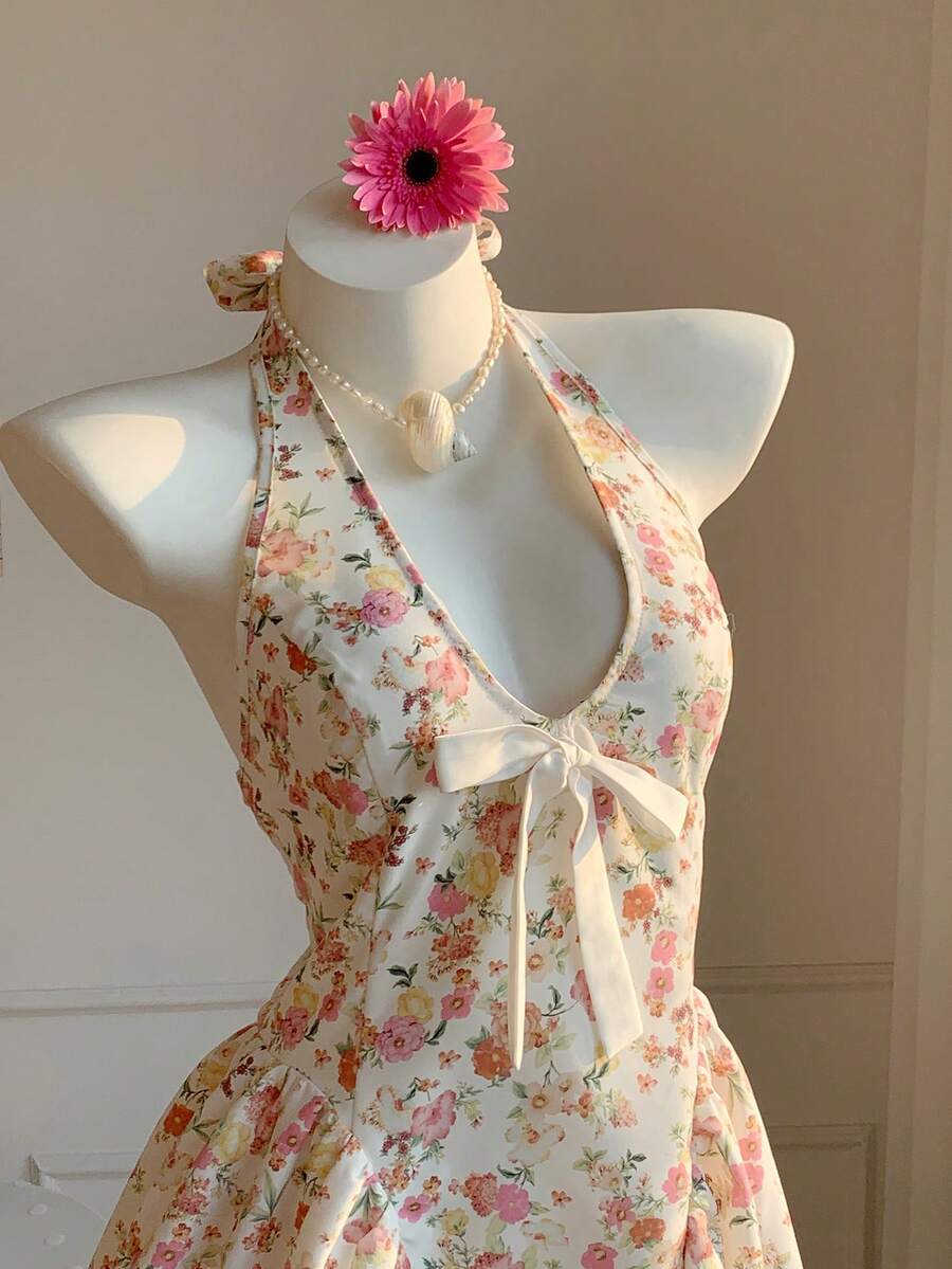 Comfortcana 女士吊带系带印花蝴蝶结装饰迷你连衣裙，适合约会和派对 - 彩色 - 查看 1