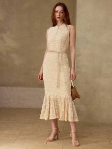 MOTF PREMIUM 时尚花卉优雅美人鱼下摆中长连衣裙 - 杏色 - 查看 2