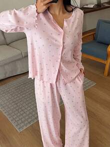 DAZY Bộ đồ ngủ nữ 2 món gồm áo khoác cardigan dài tay dáng rộng và quần maxi họa tiết bướm và hoa nhí, thích hợp cho mùa xuân. - Hồng - Xem 3